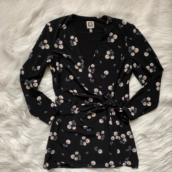 Anne Klein Tops - Perfect work Ann Klein front tie blouse